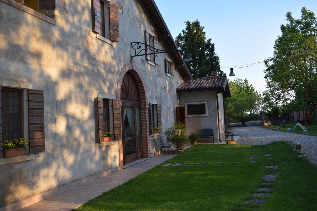 Agriturismo Fior Di Pesco Hotel Sommacampagna Exterior foto