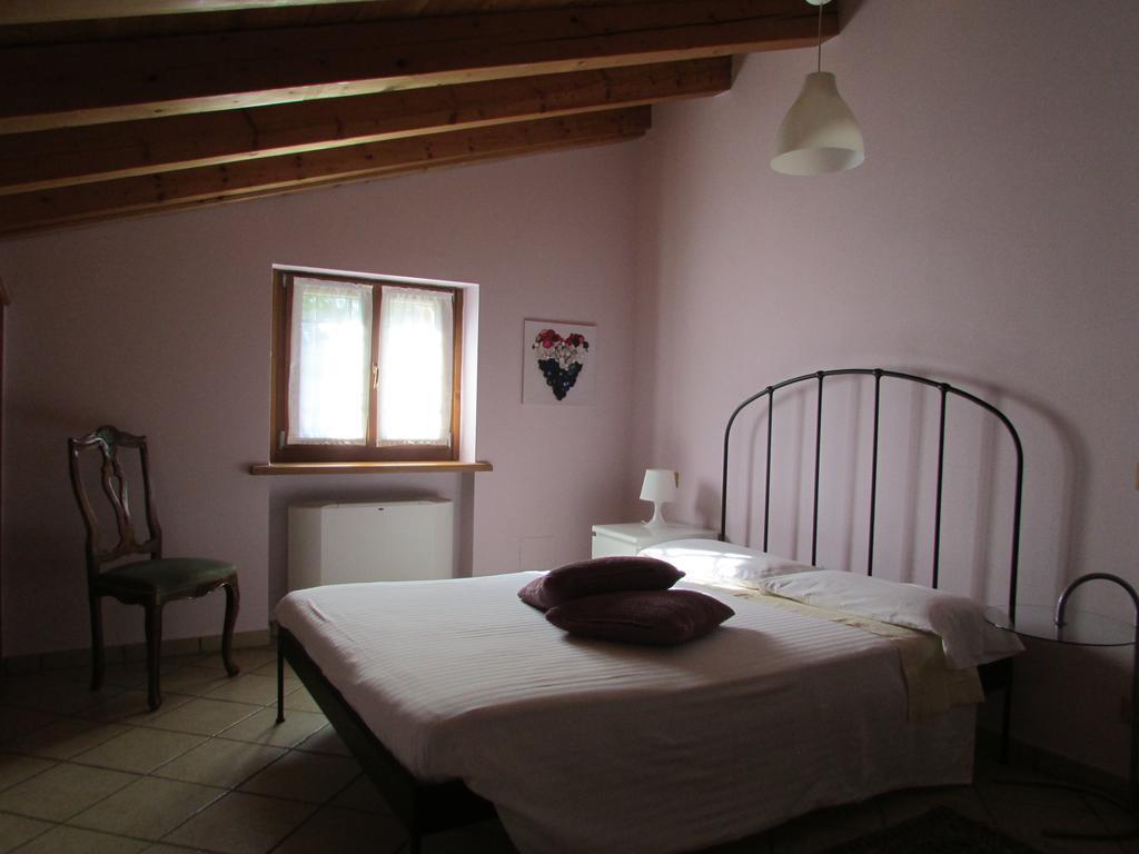 Agriturismo Fior Di Pesco Hotel Sommacampagna Exterior foto